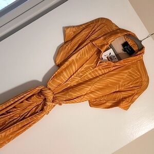 Nina Parker Never Worn